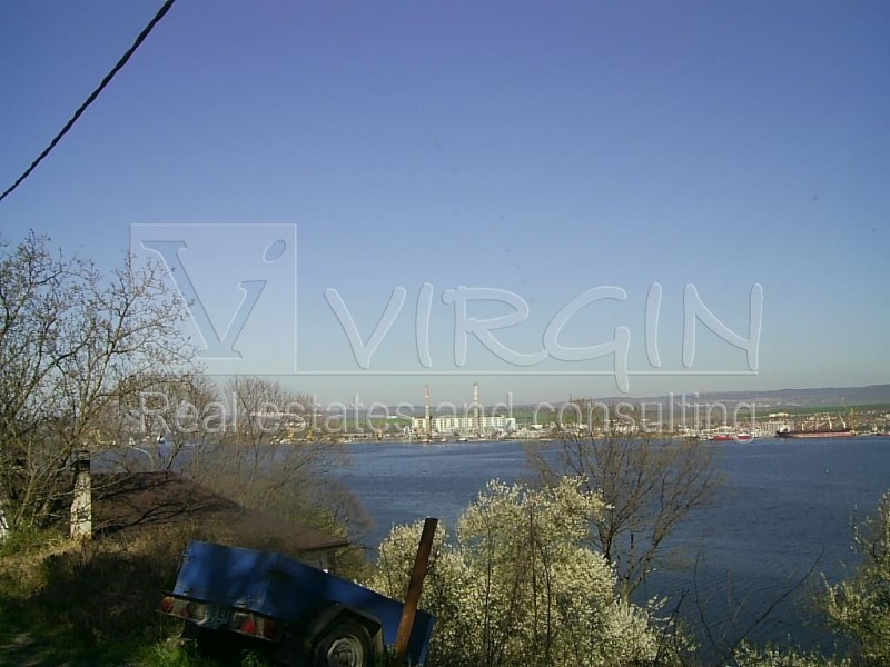 Продава  Парцел, град Варна, м-т Лазур • 29 000 EUR • ID 97415363 — holmes.bg - [1] 