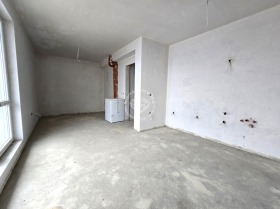 Обява Продава 2-СТАЕН,град Варна, м-т Пчелина