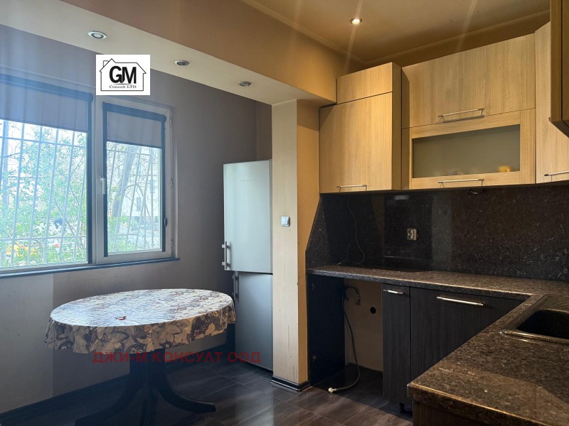 Продава 2-СТАЕН, град София, Свобода • 160000 € • 30612248 1 — Holmes.bg Продава 2-СТАЕН, град София, Свобода • 160000 € • 30612248 1
