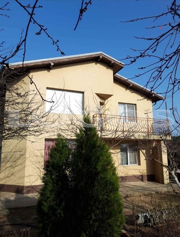 Продава  Къща, град Варна, м-т Боровец - юг •  223 000 EUR • ID 35417088 — holmes.bg - [1] 