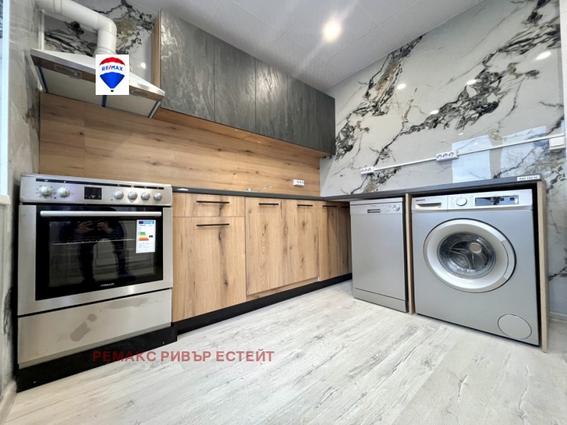 Продава 3-СТАЕН, град Русе, Родина 3 • 129900 € / 254062.32 лв. • 15844815 1 — Holmes.bg Продава 3-СТАЕН, град Русе, Родина 3 • 129900 € / 254062.32 лв. • 15844815 1