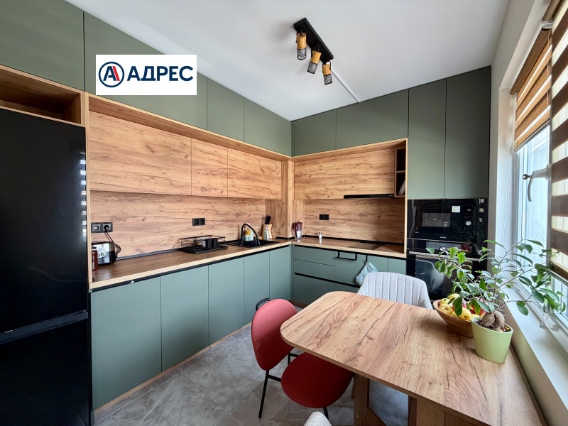 Продава 3-СТАЕН, град Шумен, Център • 207000 € • 41334812 1 — Holmes.bg Продава 3-СТАЕН, град Шумен, Център • 207000 € • 41334812 1