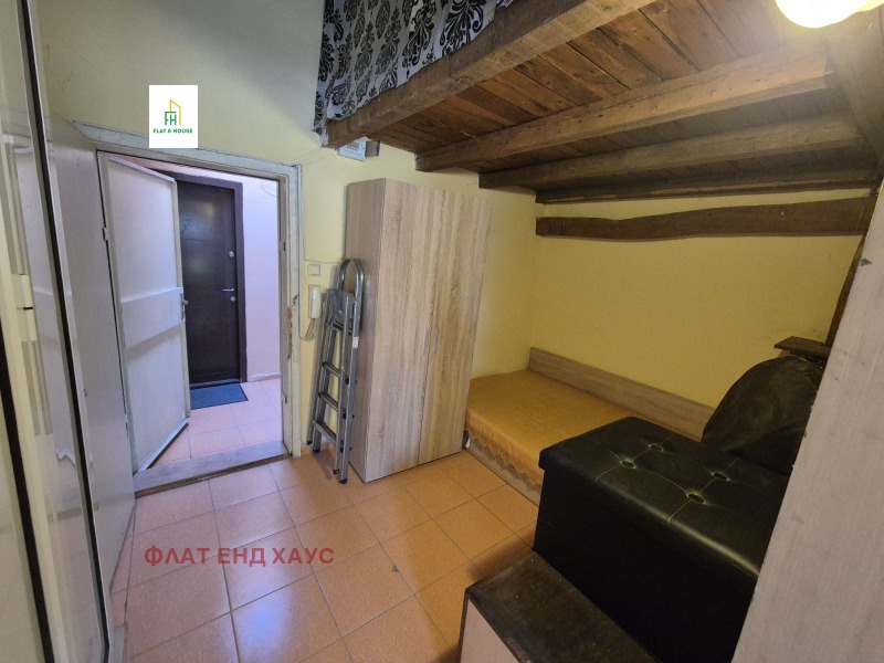 Продава АТЕЛИЕ, ТАВАН, град Варна, Чаталджа • 45000 € / 88012.35 лв. • 45237737 1 — Holmes.bg Продава АТЕЛИЕ, ТАВАН, град Варна, Чаталджа • 45000 € / 88012.35 лв. • 45237737 1