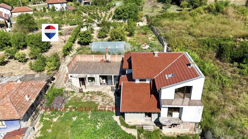 Продава КЪЩА, област Русе, с. Красен • 212900 € • 40159878 1 — Holmes.bg Продава КЪЩА, област Русе, с. Красен • 212900 € • 40159878 1