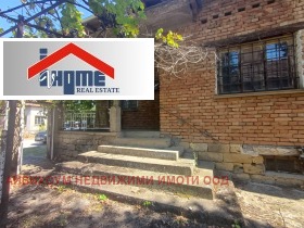 Продава Къща, с. Староселци