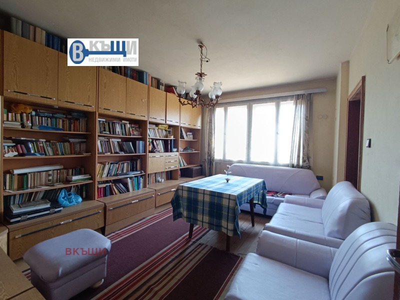 Продава 3-СТАЕН, град Велико Търново, Варуша • 130000 € • 72013034 1 — Holmes.bg Продава 3-СТАЕН, град Велико Търново, Варуша • 130000 € • 72013034 1