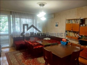 Продажба на тристайни апартаменти в град Ямбол - изображение 6 