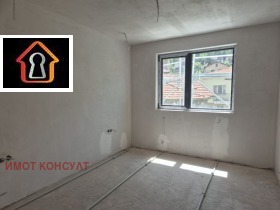 Обява Продава 3-СТАЕН,град Враца, Център