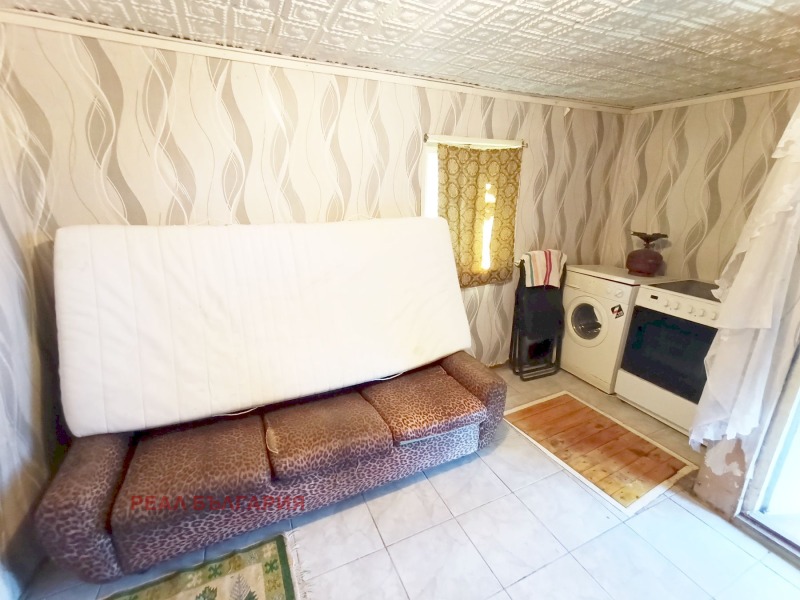 Продава ВИЛА, град Русе, в.з. Астарджийка • 18500 € / 36182.85 лв. • 56254470 1 — Holmes.bg Продава ВИЛА, град Русе, в.з. Астарджийка • 18500 € / 36182.85 лв. • 56254470 1