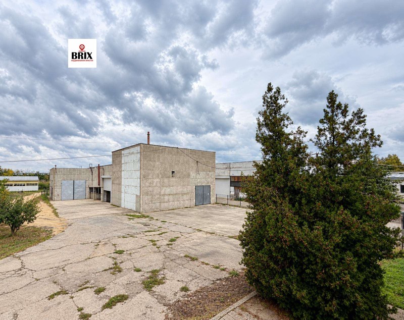 Продава ПРОМ. ПОМЕЩЕНИЕ, град Русе, Промишлена зона - Запад • 999000 € • 87567991 1 — Holmes.bg Продава ПРОМ. ПОМЕЩЕНИЕ, град Русе, Промишлена зона - Запад • 999000 € • 87567991 1