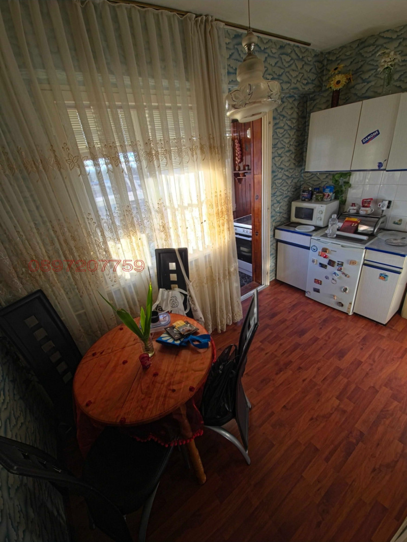 Продава 3-СТАЕН, област София, гр. Самоков • 142000 € • 61700041 1 — Holmes.bg Продава 3-СТАЕН, област София, гр. Самоков • 142000 € • 61700041 1