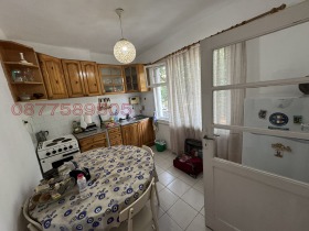 Продава КЪЩА | Imot.bg — малка снимка 8