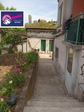 Продава КЪЩА | Imot.bg — малка снимка 2