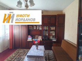 Продажба на тристайни апартаменти в град Велико Търново — страница 7 - изображение 17 