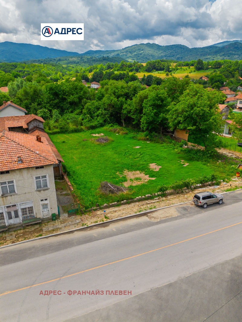 Продава ПАРЦЕЛ, област Ловеч, гр. Априлци • 150000 € / 293374.50 лв. • 24385493 1 — Holmes.bg Продава ПАРЦЕЛ, област Ловеч, гр. Априлци • 150000 € / 293374.50 лв. • 24385493 1