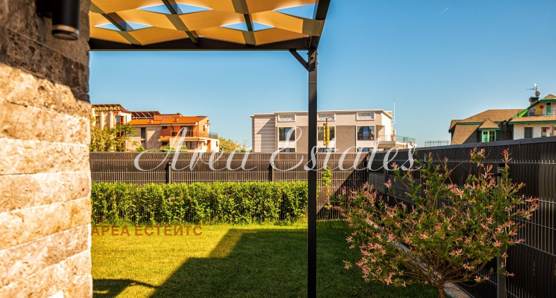 Продава КЪЩА, област Бургас, гр. Созопол • 360000 € / 704098.80 лв. • 68171654 1 — Holmes.bg Продава КЪЩА, област Бургас, гр. Созопол • 360000 € / 704098.80 лв. • 68171654 1