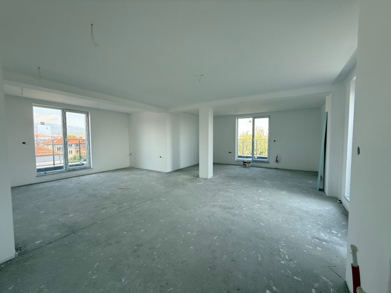 Продава 3-СТАЕН, град Пловдив, Коматево • 120125 € / 234944.08 лв. • 66990833 1 — Holmes.bg Продава 3-СТАЕН, град Пловдив, Коматево • 120125 € / 234944.08 лв. • 66990833 1