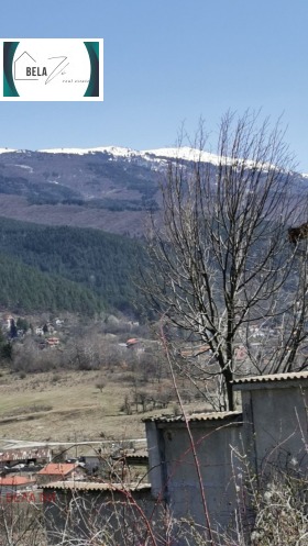 ПАРЦЕЛ, 700 m2 - Holmes.bg ПАРЦЕЛ, 700 m2