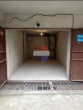 Продава ГАРАЖ, ПАРКОМЯСТО, град Варна, ВИНС-Червен площад • 51900 € / 101507.58 лв. • 23192544 7 — Holmes.bg Продава ГАРАЖ, ПАРКОМЯСТО, град Варна, ВИНС-Червен площад • 51900 € / 101507.58 лв. • 23192544 7