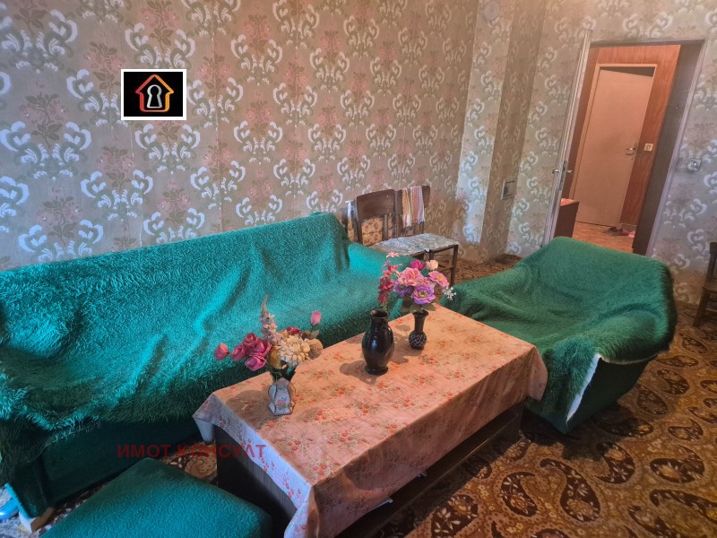 Продава 2-СТАЕН, град Враца, Дъбника • 78500 € • 94375040 1 — Holmes.bg Продава 2-СТАЕН, град Враца, Дъбника • 78500 € • 94375040 1