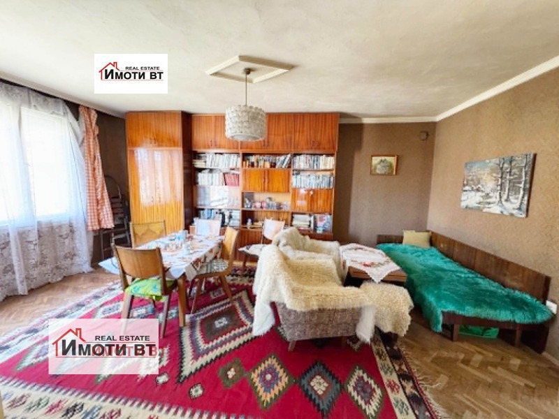 Продава ЕТАЖ ОТ КЪЩА, област Велико Търново, гр. Горна Оряховица • 120000 € / 234699.60 лв. • 23572050 1 — Holmes.bg Продава ЕТАЖ ОТ КЪЩА, област Велико Търново, гр. Горна Оряховица • 120000 € / 234699.60 лв. • 23572050 1