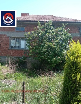 Продава Къща, с. Крумово