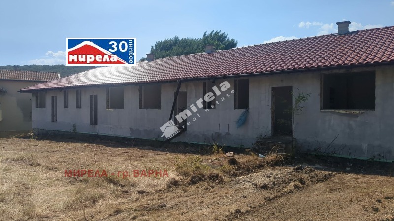 Продава КЪЩА, област Варна, с. Юнец • 200000 € / 391166.00 лв. • 81721783 1 — Holmes.bg Продава КЪЩА, област Варна, с. Юнец • 200000 € / 391166.00 лв. • 81721783 1