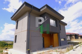 Обява Продава КЪЩА,с. Кладница, област Перник