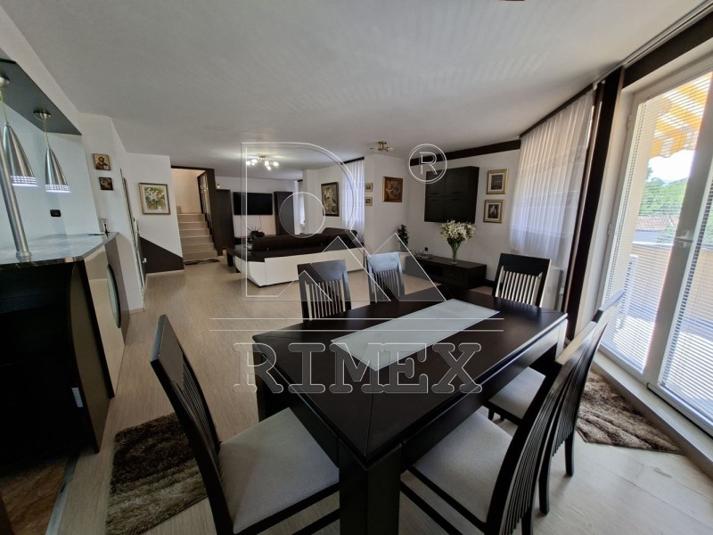 Продава КЪЩА, град Пловдив, Център • 1090000 € / 2131854.70 лв. • 91941456 1 — Holmes.bg Продава КЪЩА, град Пловдив, Център • 1090000 € / 2131854.70 лв. • 91941456 1