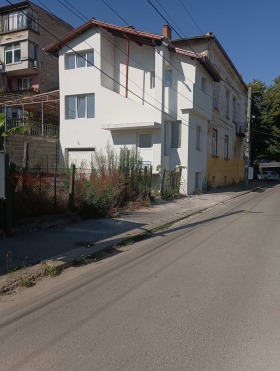Продава Къща, гр. Лом