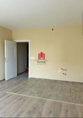 Обява Продава 2-СТАЕН,гр. Елин Пелин, област София