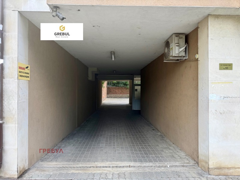 Продава ГАРАЖ, ПАРКОМЯСТО, град София, Център • 27600 € / 53980.91 лв. • 75743028 1 — Holmes.bg Продава ГАРАЖ, ПАРКОМЯСТО, град София, Център • 27600 € / 53980.91 лв. • 75743028 1