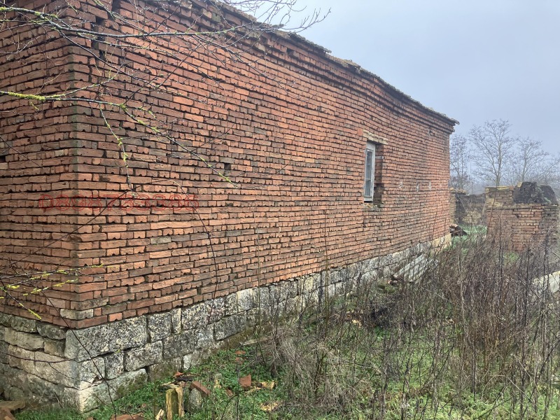Продава КЪЩА, област Варна, с. Червенци • 7500 € • 68672899 1 — Holmes.bg Продава КЪЩА, област Варна, с. Червенци • 7500 € • 68672899 1