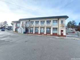 Продажба на имоти в гр. Стражица, област Велико Търново - изображение 16 