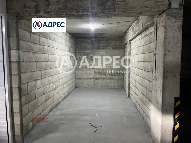Продава ГАРАЖ, ПАРКОМЯСТО, град Варна, м-т Планова • 18000 € / 35204.94 лв. • 42512627 1 — Holmes.bg Продава ГАРАЖ, ПАРКОМЯСТО, град Варна, м-т Планова • 18000 € / 35204.94 лв. • 42512627 1