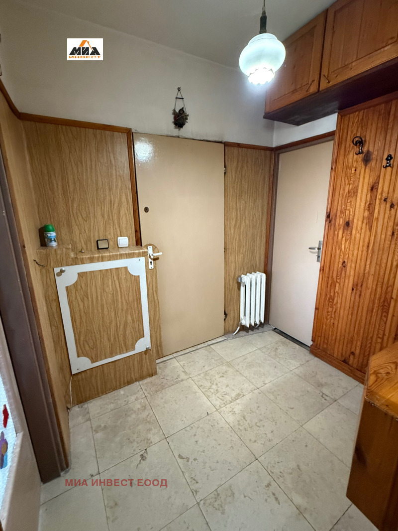 Продава 2-СТАЕН, град Враца, Дъбника • 75000 € • 81935372 1 — Holmes.bg Продава 2-СТАЕН, град Враца, Дъбника • 75000 € • 81935372 1