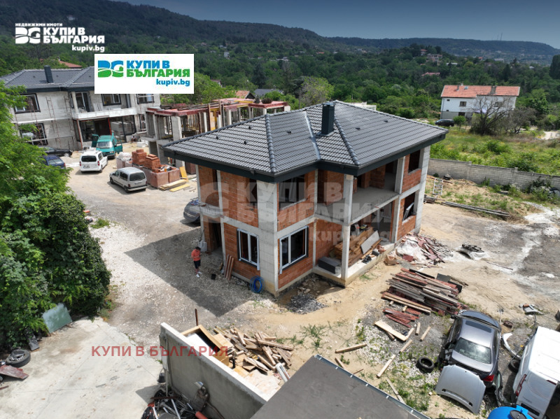 Продава КЪЩА, град Варна, Изгрев • по договаряне • 97687991 1 — Holmes.bg Продава КЪЩА, град Варна, Изгрев • по договаряне • 97687991 1