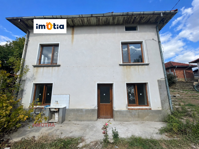 Продава КЪЩА, област Ловеч, с. Гумощник • 85000 € • 56417285 1 — Holmes.bg Продава КЪЩА, област Ловеч, с. Гумощник • 85000 € • 56417285 1