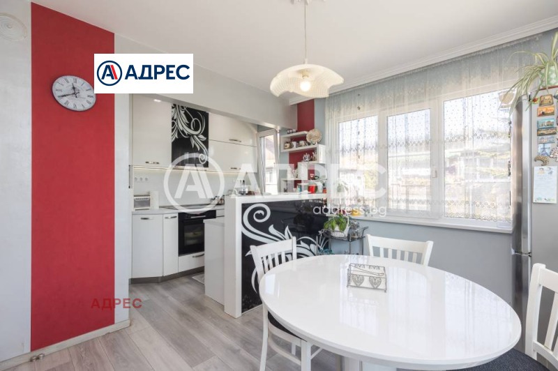 Продава КЪЩА, град Варна, Левски 1 • 475000 € / 929019.25 лв. • 99394197 1 — Holmes.bg Продава КЪЩА, град Варна, Левски 1 • 475000 € / 929019.25 лв. • 99394197 1