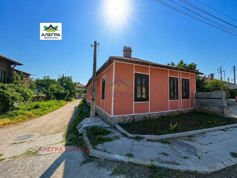 Продава КЪЩА, област Пазарджик, с. Мененкьово • 80000 € / 156466.40 лв. • 74488805 1 — Holmes.bg Продава КЪЩА, област Пазарджик, с. Мененкьово • 80000 € / 156466.40 лв. • 74488805 1