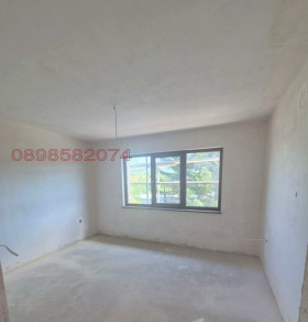 Обява Продава КЪЩА,гр. Дупница, област Кюстендил