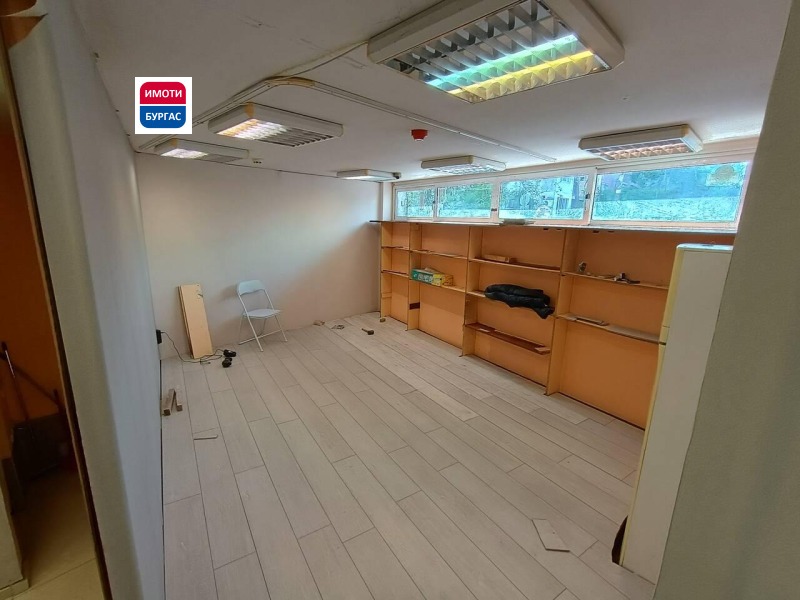 Продава МАГАЗИН, град Бургас, Славейков • 65000 € / 127128.95 лв. • 63711769 1 — Holmes.bg Продава МАГАЗИН, град Бургас, Славейков • 65000 € / 127128.95 лв. • 63711769 1