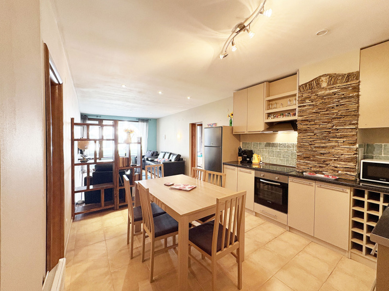 Продава 3-СТАЕН, област Благоевград, гр. Банско • 125000 € / 244478.75 лв. • 90713579 1 — Holmes.bg Продава 3-СТАЕН, област Благоевград, гр. Банско • 125000 € / 244478.75 лв. • 90713579 1