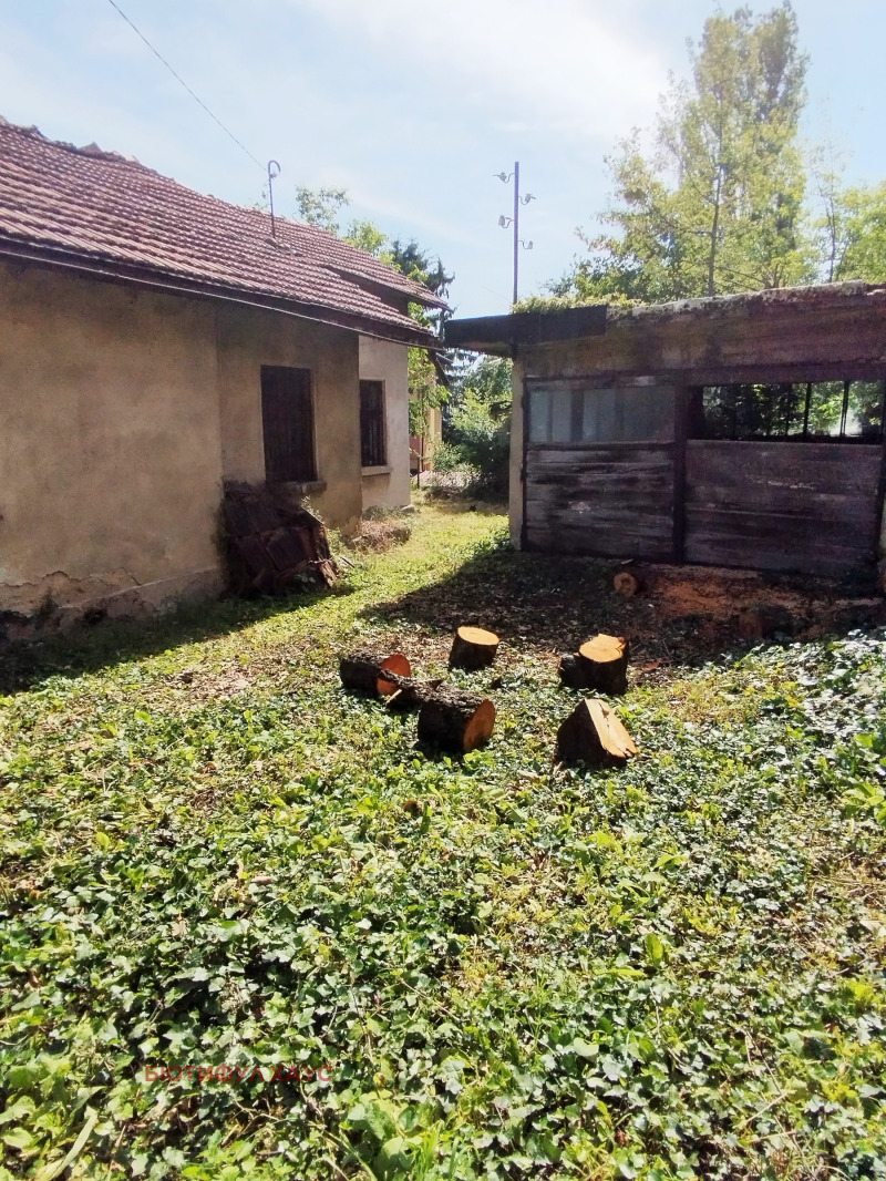 Продава ПАРЦЕЛ, град София, Карпузица • 185000 € / 361828.55 лв. • 51439920 1 — Holmes.bg Продава ПАРЦЕЛ, град София, Карпузица • 185000 € / 361828.55 лв. • 51439920 1