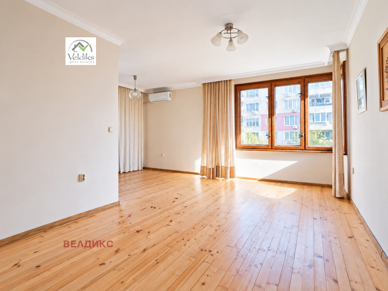 Продава 3-СТАЕН, град София, Павлово • 269900 € • 19348252 1 — Holmes.bg Продава 3-СТАЕН, град София, Павлово • 269900 € • 19348252 1