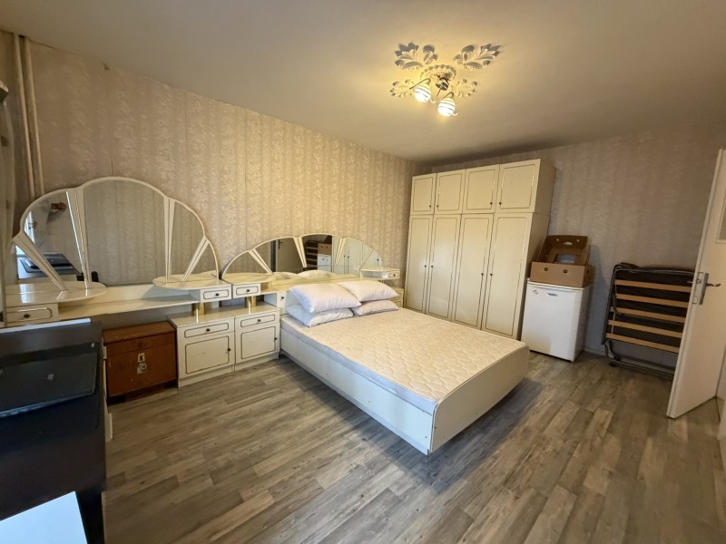 Продава 3-СТАЕН, град Варна, Левски 1 • 144900 € • 78482431 1 — Holmes.bg Продава 3-СТАЕН, град Варна, Левски 1 • 144900 € • 78482431 1