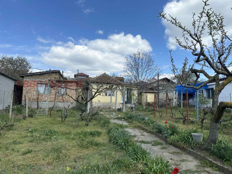 Продава КЪЩА, област Варна, гр. Белослав • 65000 € / 127128.95 лв. • 51905456 1 — Holmes.bg Продава КЪЩА, област Варна, гр. Белослав • 65000 € / 127128.95 лв. • 51905456 1
