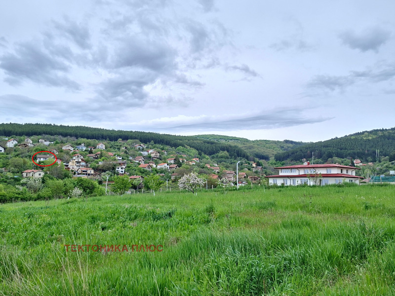 Продава КЪЩА, град София, гр. Нови Искър • 304900 € / 596332.57 лв. • 57929163 1 — Holmes.bg Продава КЪЩА, град София, гр. Нови Искър • 304900 € / 596332.57 лв. • 57929163 1