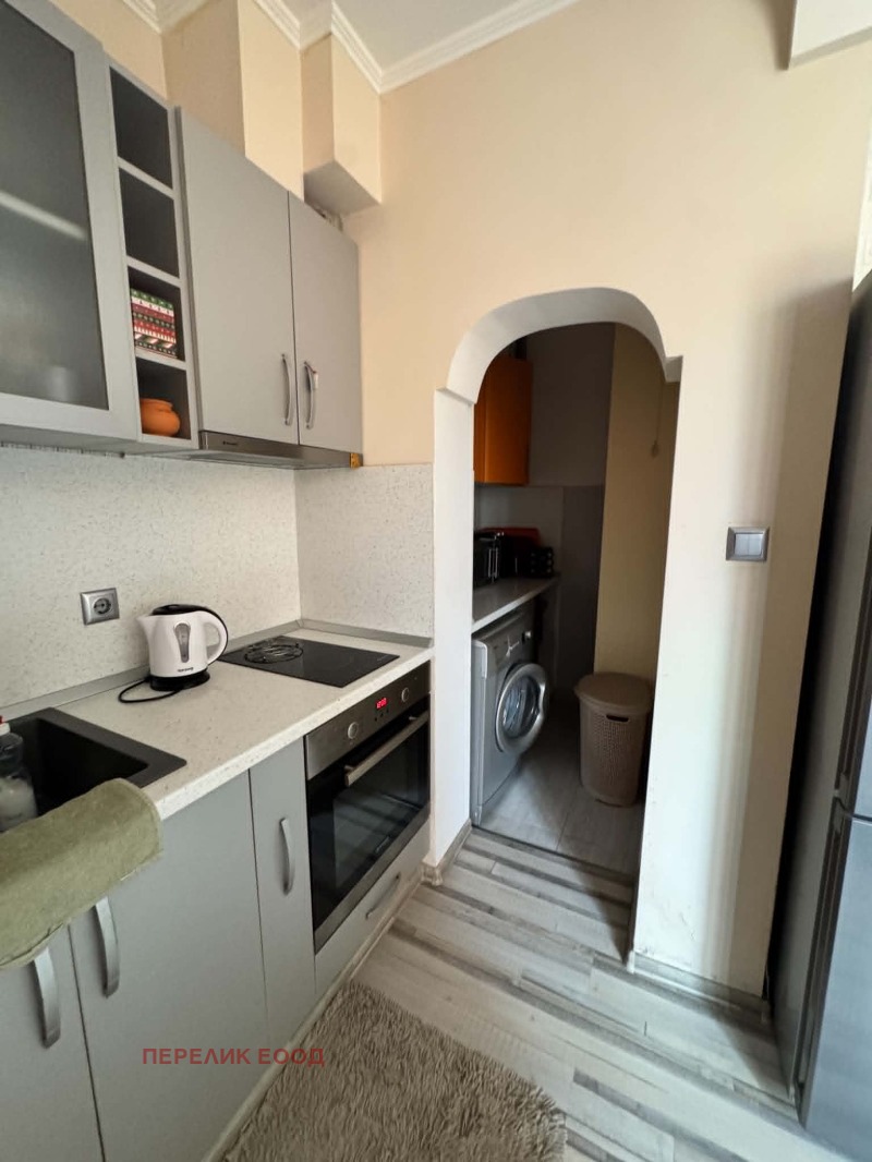 Продава 2-СТАЕН, област Стара Загора, гр. Казанлък • 133000 € / 260125.39 лв. • 40899954 1 — Holmes.bg Продава 2-СТАЕН, област Стара Загора, гр. Казанлък • 133000 € / 260125.39 лв. • 40899954 1