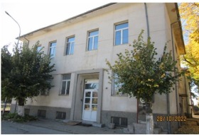 Продажба на офиси в област Разград - изображение 1 